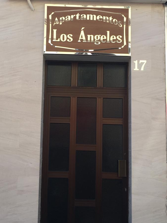 Los Angeles Mogan Apartamentos 莫甘海滩 外观 照片