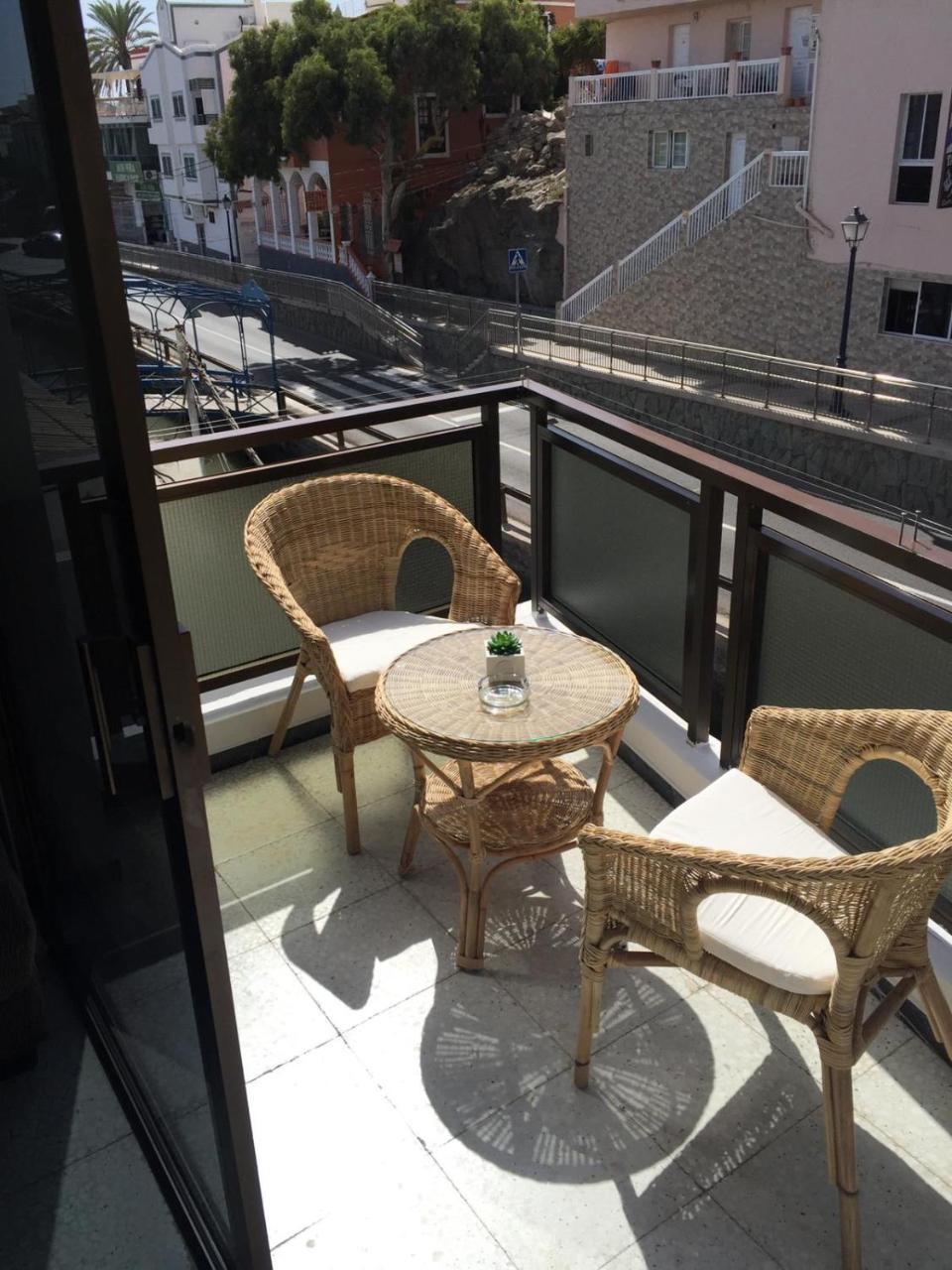 Los Angeles Mogan Apartamentos 莫甘海滩 外观 照片