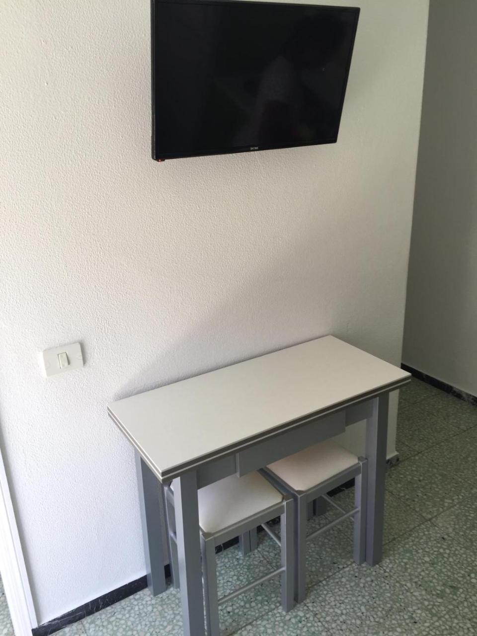 Los Angeles Mogan Apartamentos 莫甘海滩 外观 照片